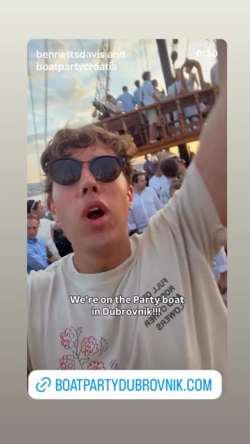 POV: your on a pirate ship in Dubrovnik 🏴‍☠️🤩

#Dubrovnik #BoatParty #Croatia #SummerNights ⚓🏴‍☠️🌙